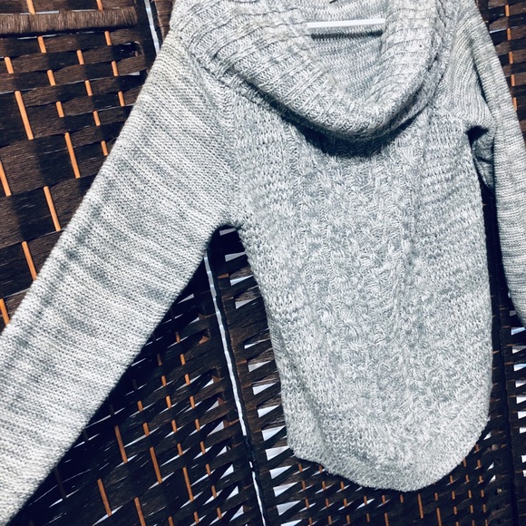 Grey Pullover 🥰 - Picture 4 of 6